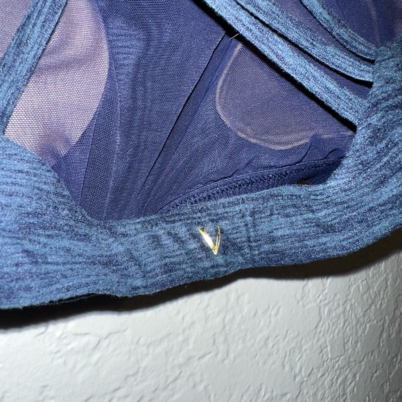 Victoria’s Secret Blue Strappy Bralette - Large - Picture 3 of 4